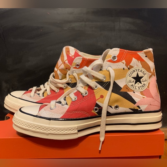NWOT Chuck Taylor 70s Vintage Floral High Tops - Picture 2 of 6